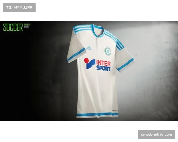 马赛官方商店推出限量版退役球员纪念球衣,开售一小时即告售罄